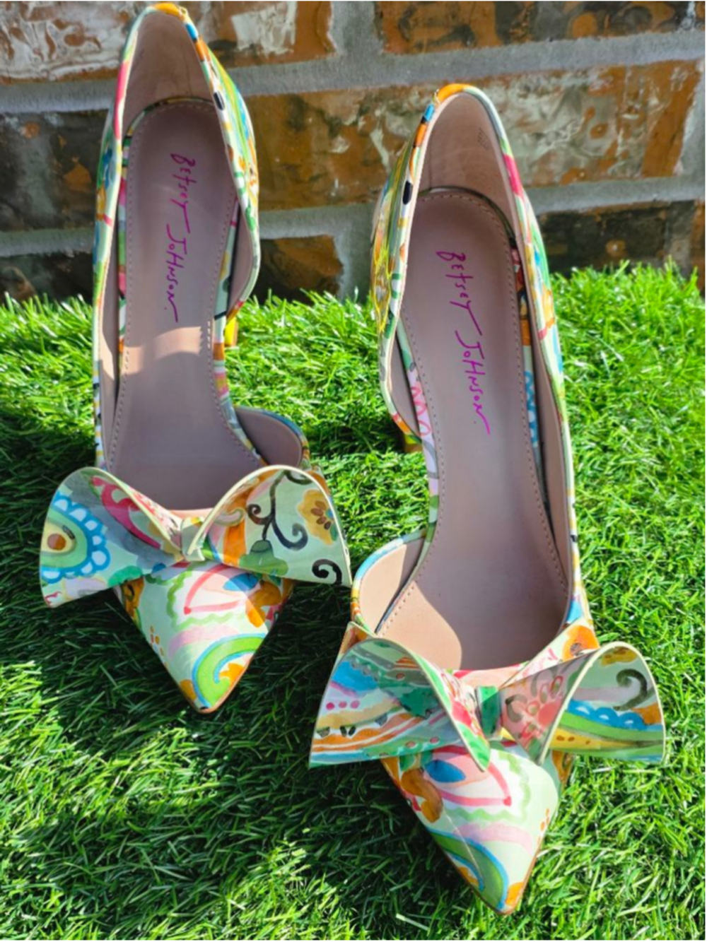 Betsey Johnson Nobble-P Paisley Multi D'Orsay Pumps Women’s size 9.5M - Picture 3 of 8